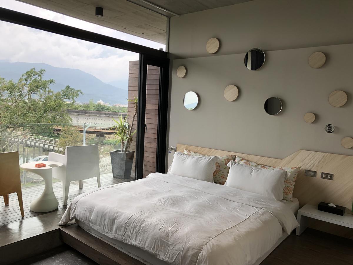 One Piece B&B 冬山郷 エクステリア 写真